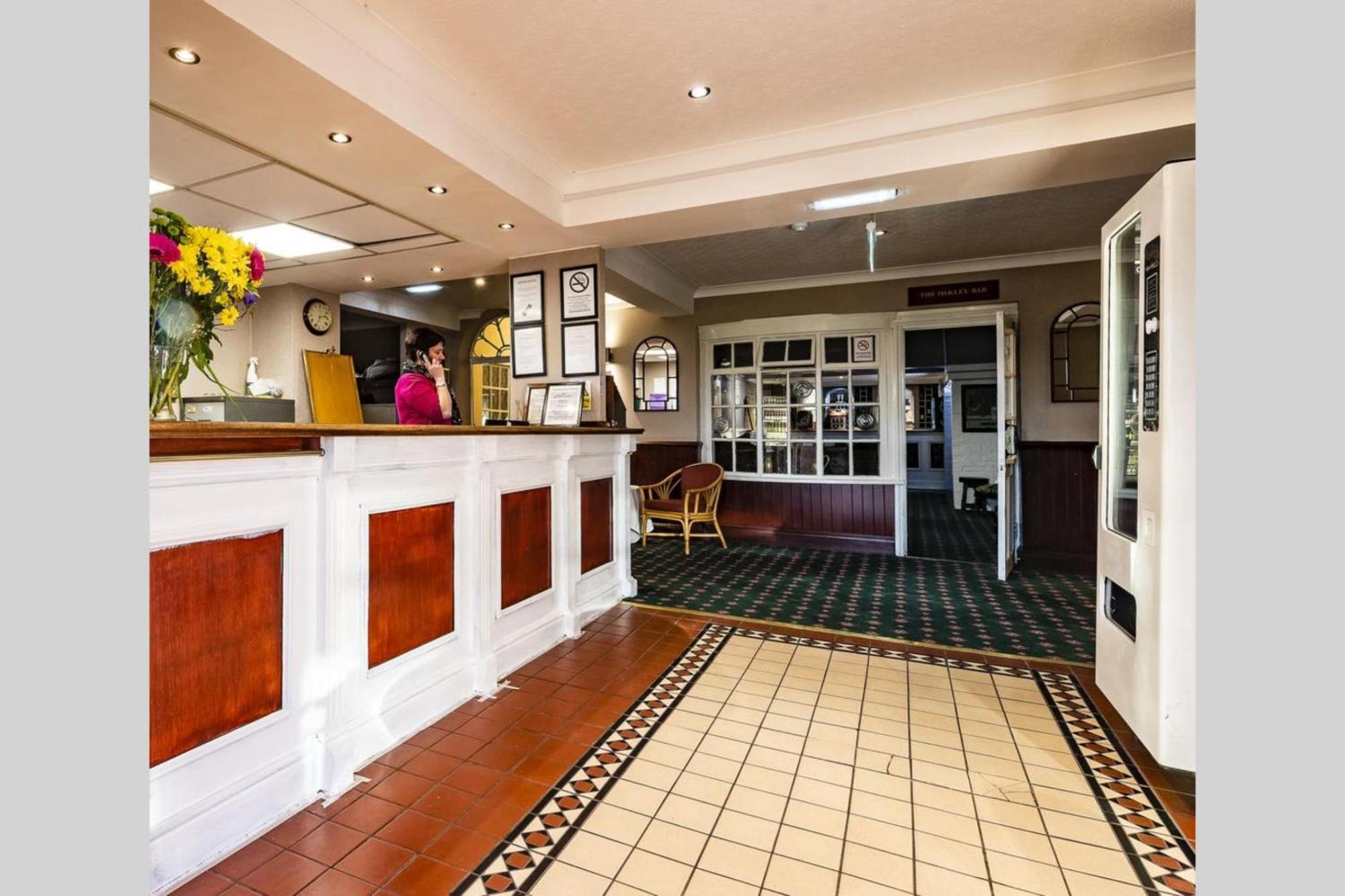 Paddington House Hotel Warrington Eksteriør bilde